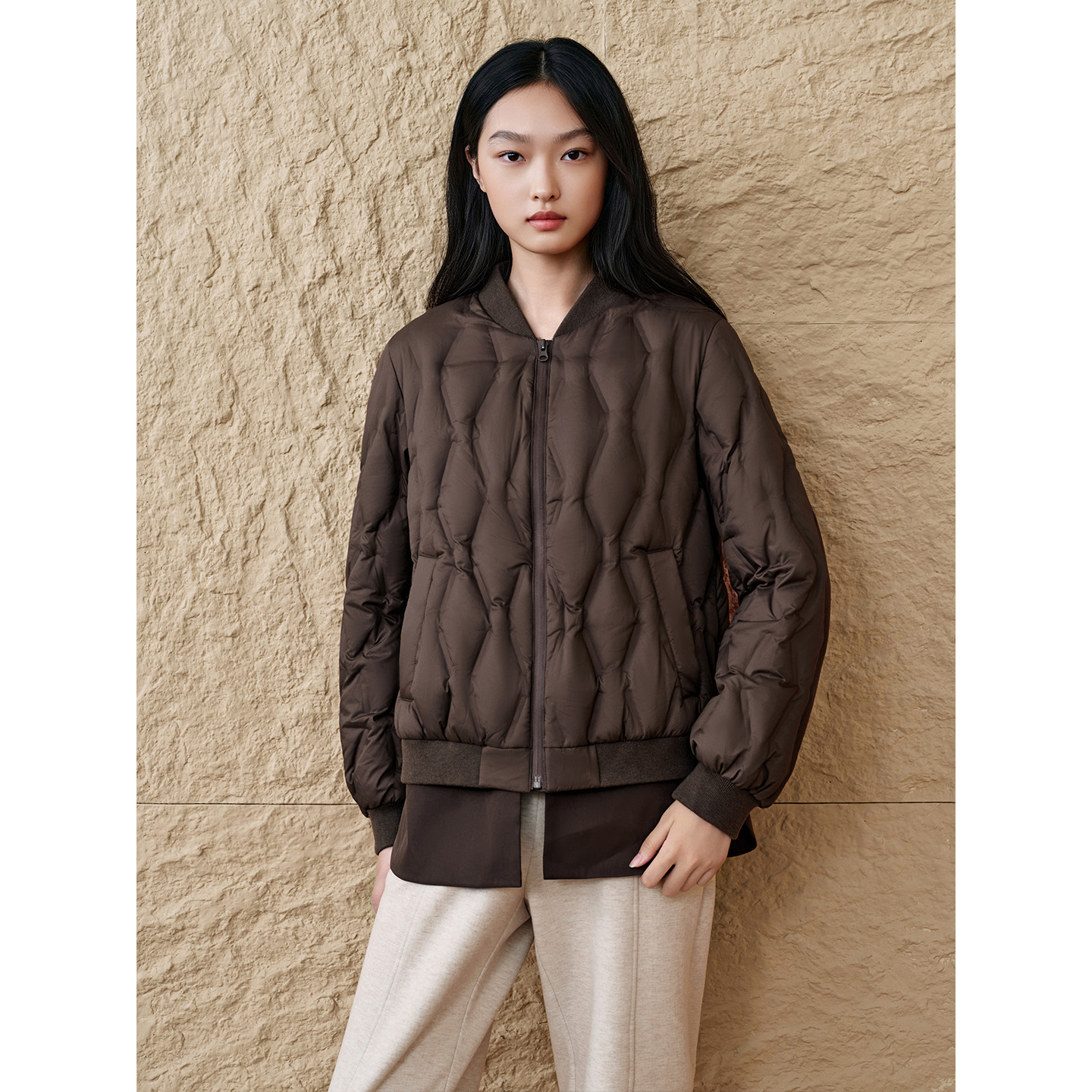 INSUN恩裳专选2025冬季假两件拼接轻薄鹅绒羽绒服9C65508890