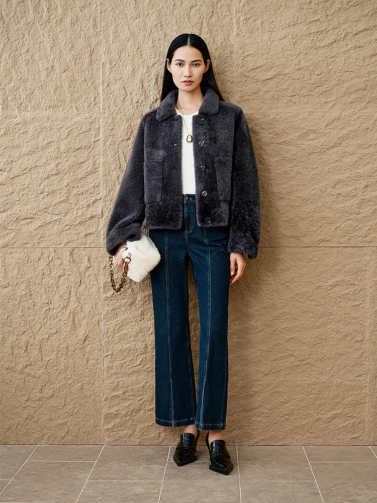 INSUN恩裳专选2024冬季时髦拉贡皮毛一体短外套9C64509810