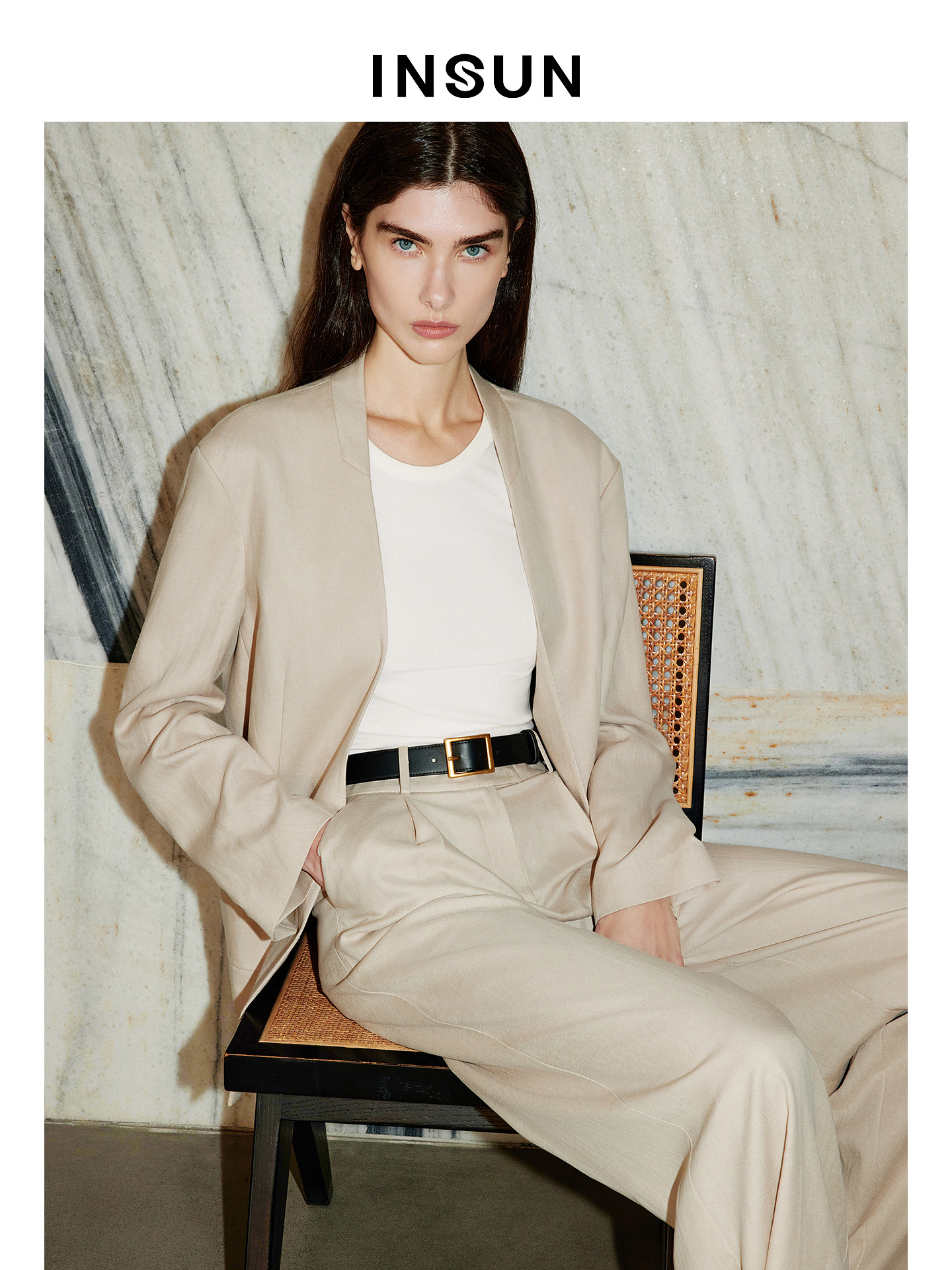 INSUN恩裳2026夏季高智感斜纹肌理设计莱赛尔西装外套9C36210290