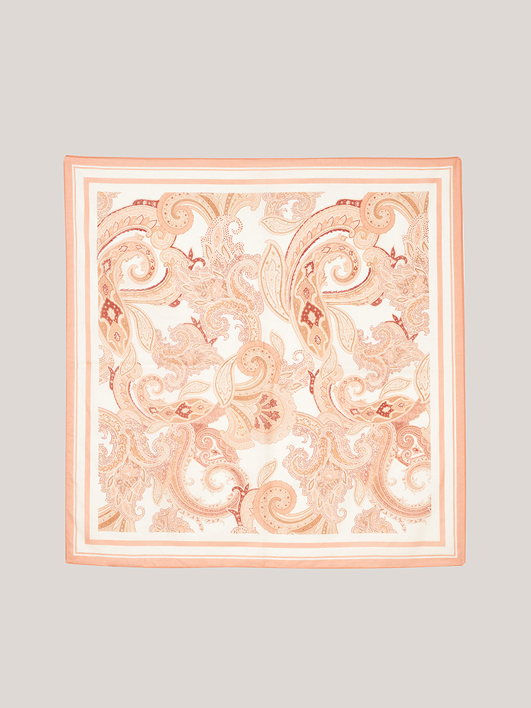 Goodland美地2026春季新款方巾LC36190010