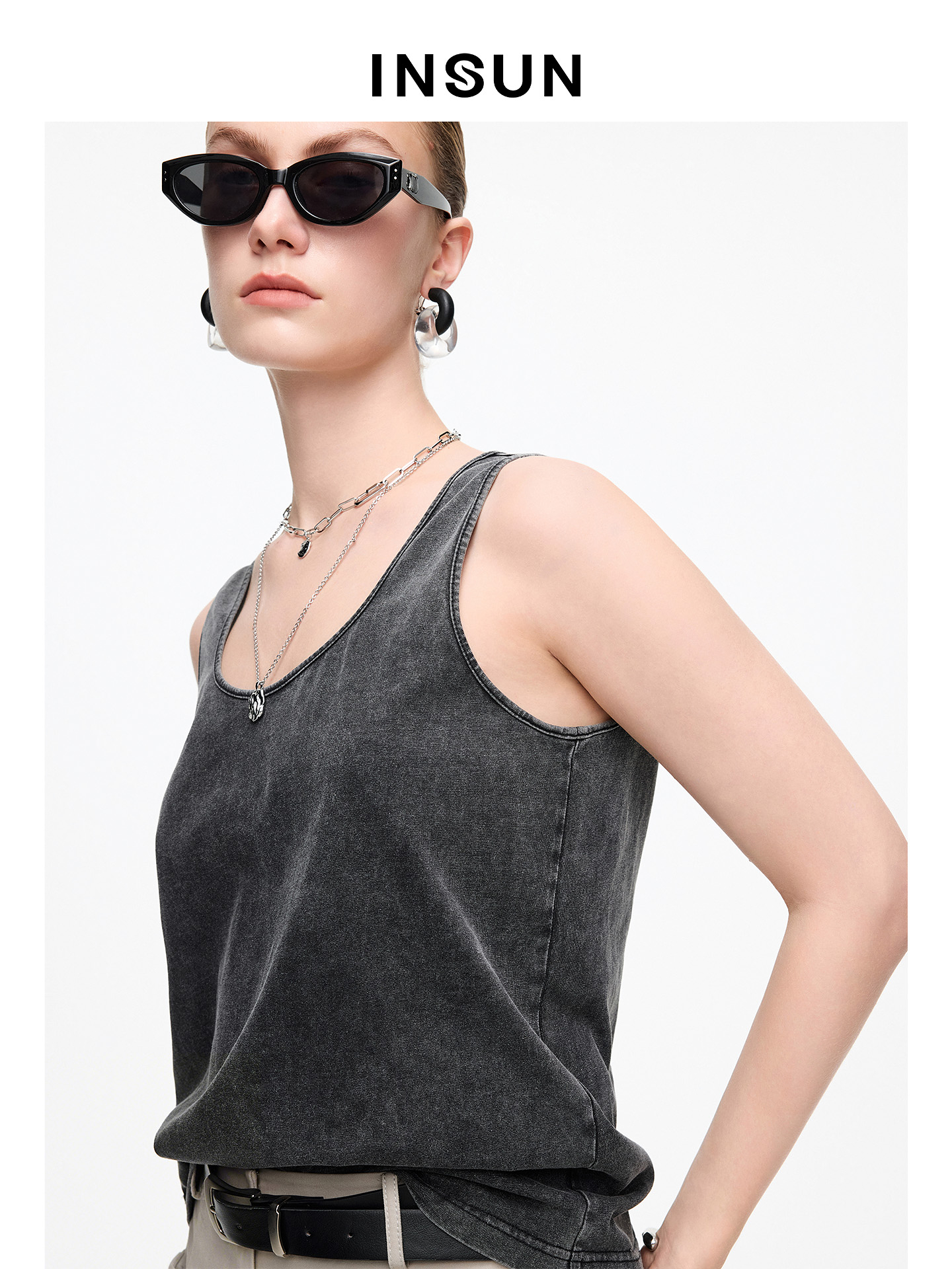 INSUN恩裳2026夏季休闲肌理感外穿100%棉牛仔背心9C36270190