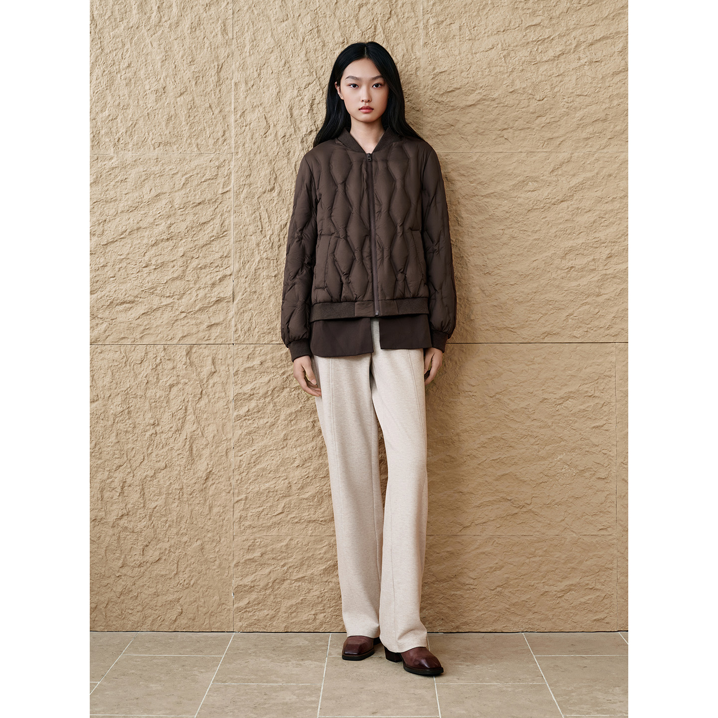 INSUN恩裳专选2025冬季假两件拼接轻薄鹅绒羽绒服9C65508890