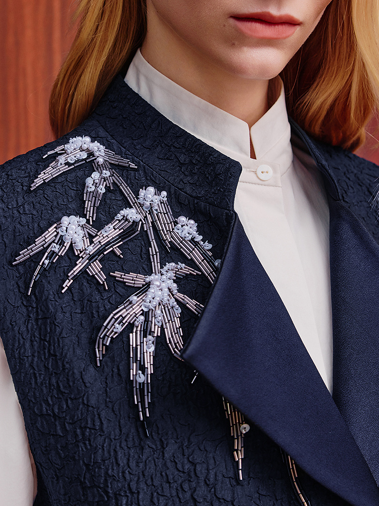 OBBLIGATO奥丽嘉朵2025秋冬竹韵珠片绣花新中式提花马甲外套1C35501030