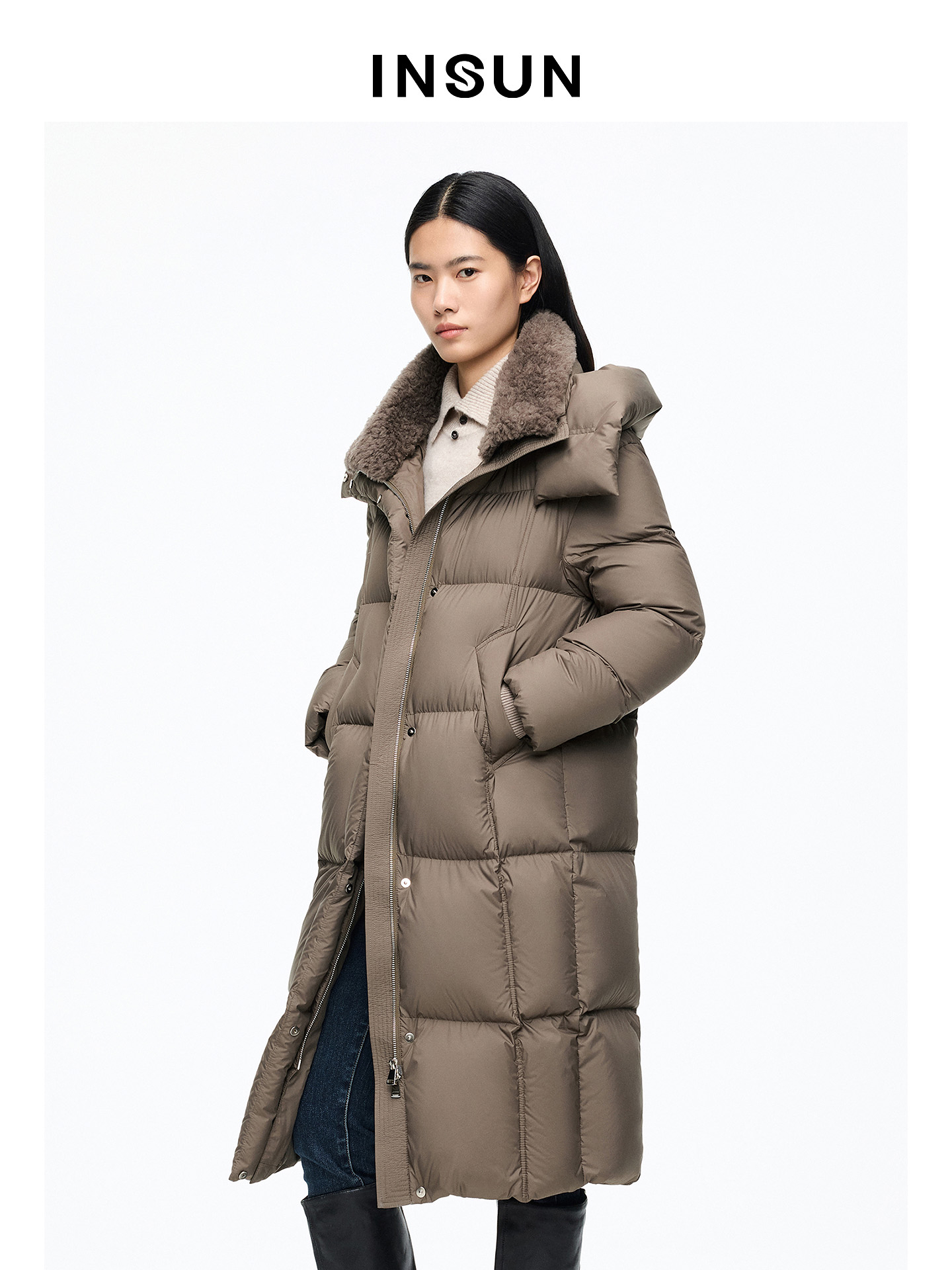 INSUN恩裳专选2026春季可脱卸帽子宽松型中长款羽绒服9C66108510