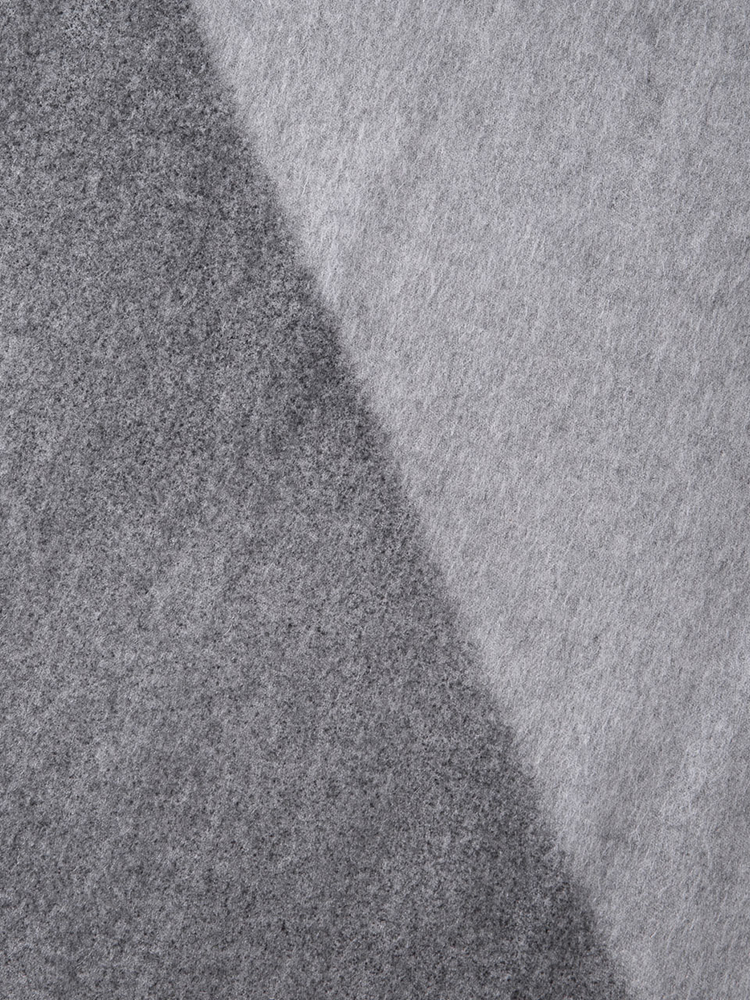 INSUN恩裳2024冬季亲肤羊毛流苏长款围巾9C34590050