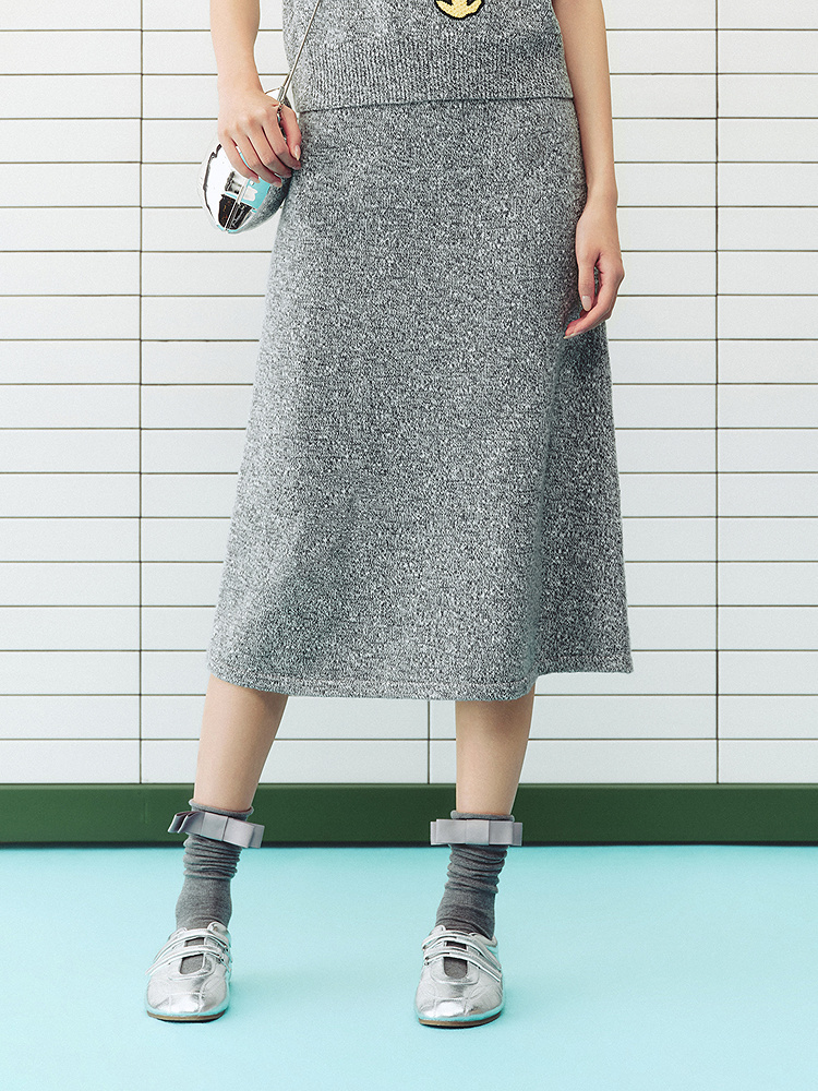 ToyzY2026春季新款简约风慵懒针织半身裙ZC36106900
