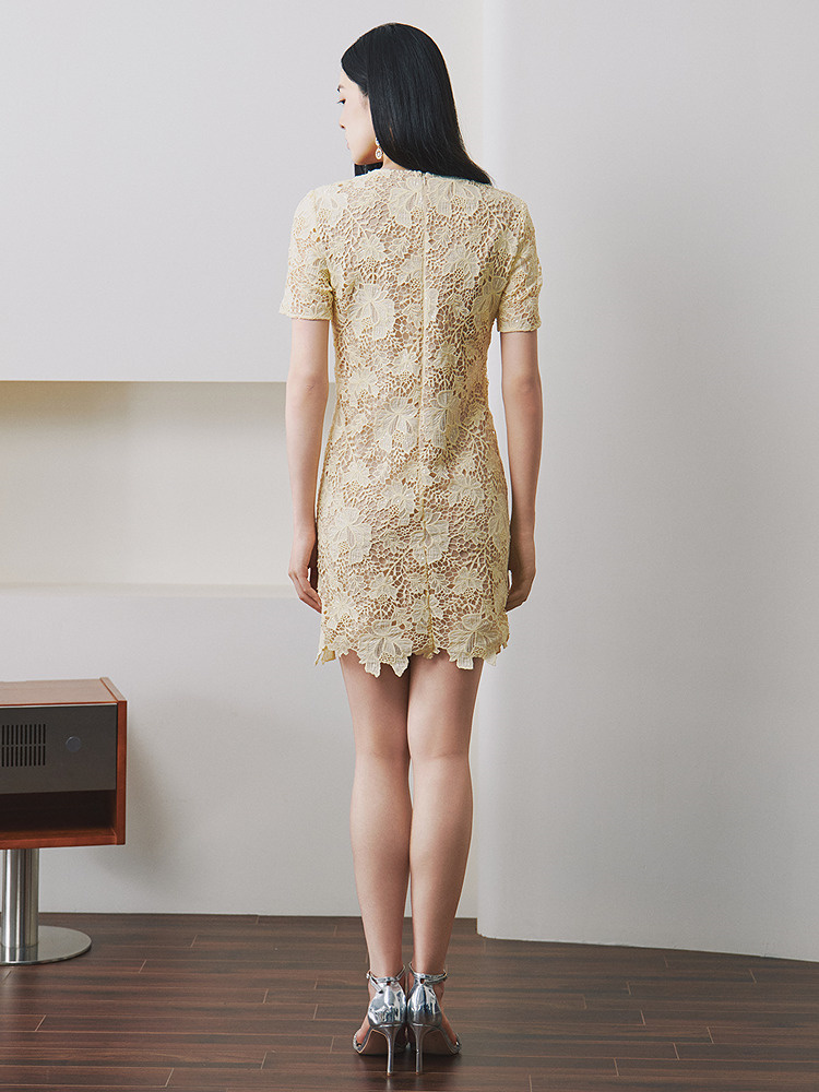 OBBLIGATO奥丽嘉朵2026夏季新款水溶蕾丝钉珠收腰小香风连衣裙1C66205390