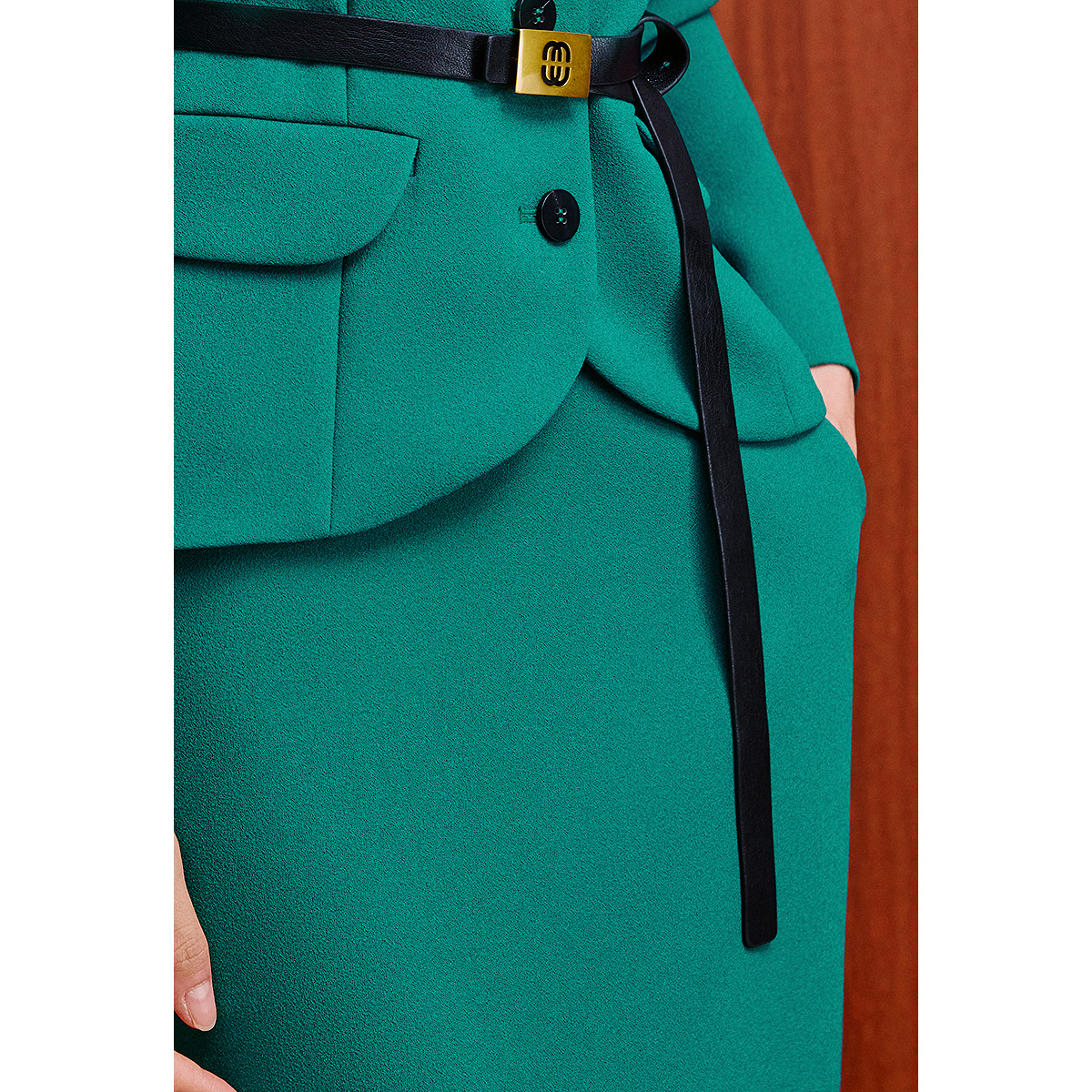 OBBLIGATO奥丽嘉朵2025冬季新品高腰通勤优雅包臀裙百搭半身裙1C65550020