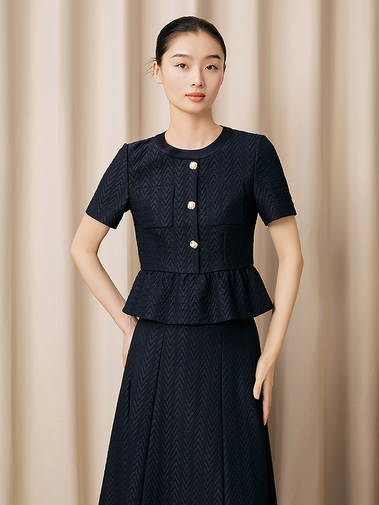 Song of Song歌中歌2026夏季新款纹理感通勤显瘦高腰翻领短外套5C66270016