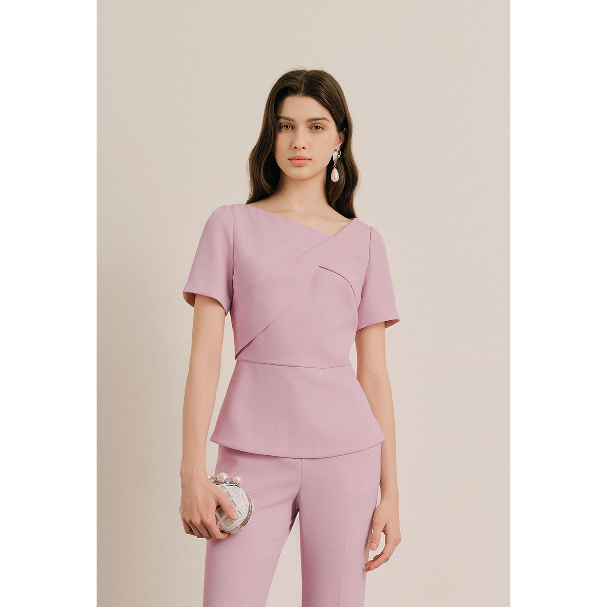 OBBLIGATO奥丽嘉朵2025夏季新品浅粉色不对称设计时尚单上衣1C65270050