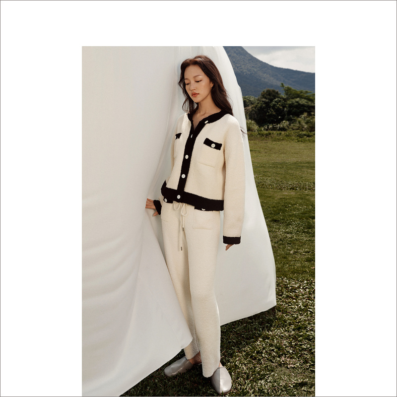 YINER LIFE 小香风毛绒套装8J52505060