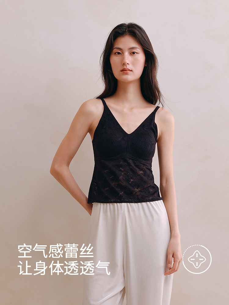 浪漫蕾丝带杯背心8J53202100