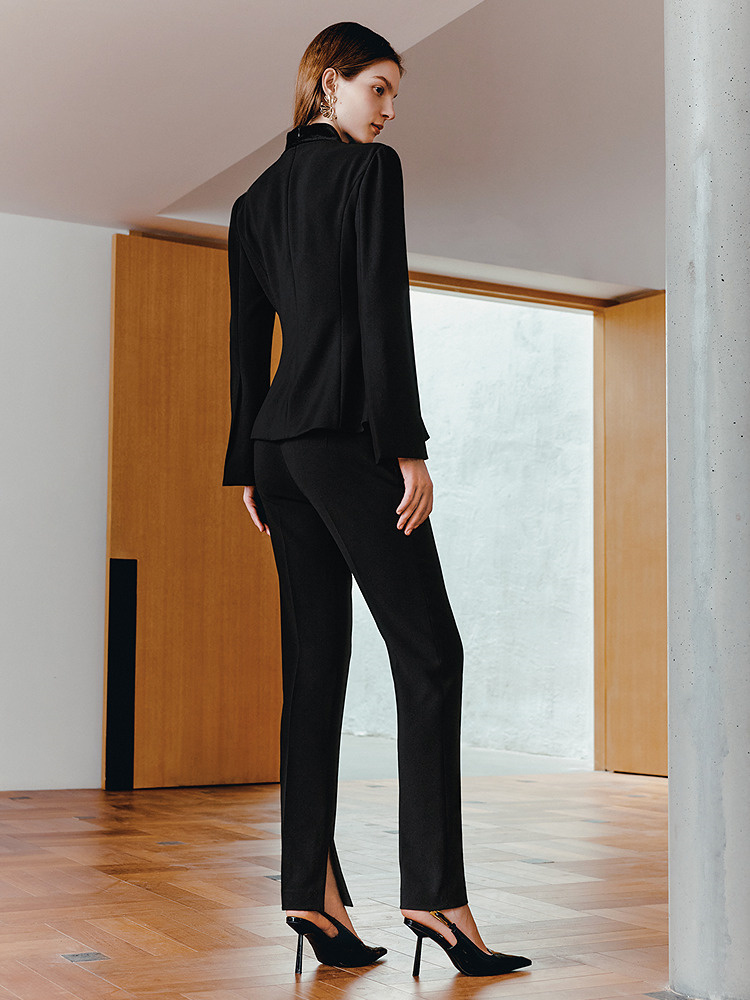 OBBLIGATO奥丽嘉朵2026春季新款三醋酸手工钉珠叠绣立领廓形西装1C36110070