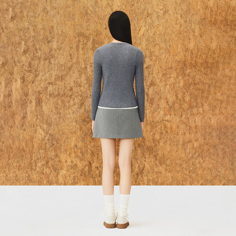 ToyzY2025冬季新款智性风时髦假两件亨利领羊毛针织衫ZC35560750