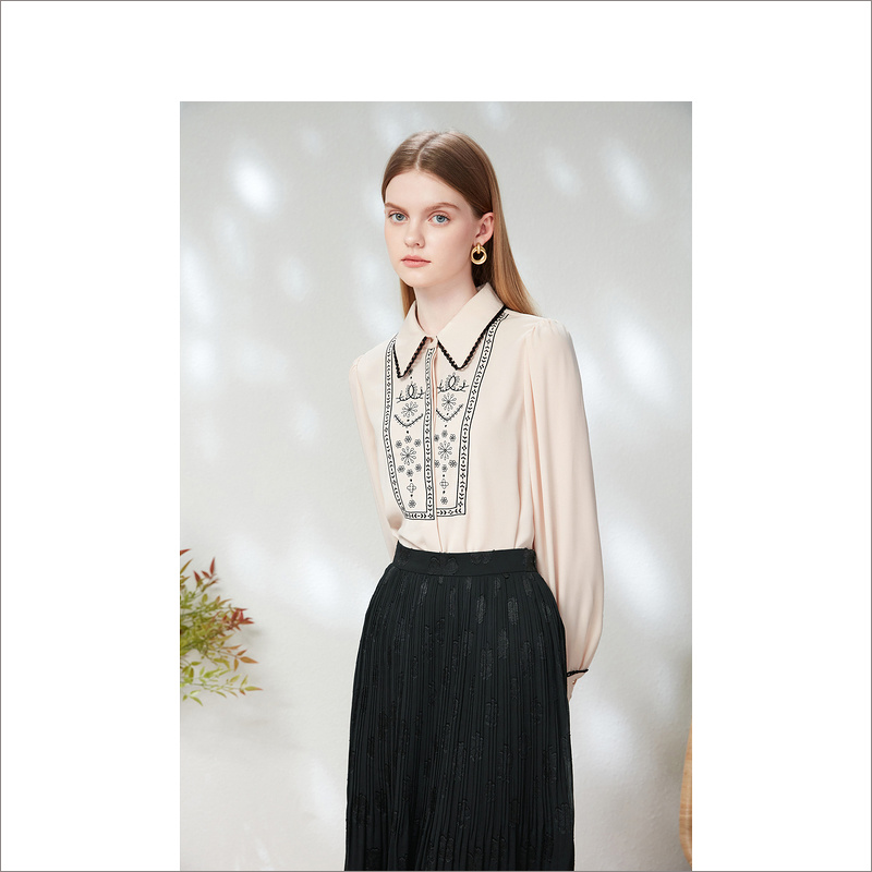 音儿美地女装2023春季新款衬衫LC63130170