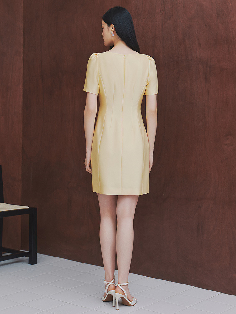 OBBLIGATO奥丽嘉朵2026夏季新款醋酸手工钉珠收腰气质场合连衣裙1C66205430