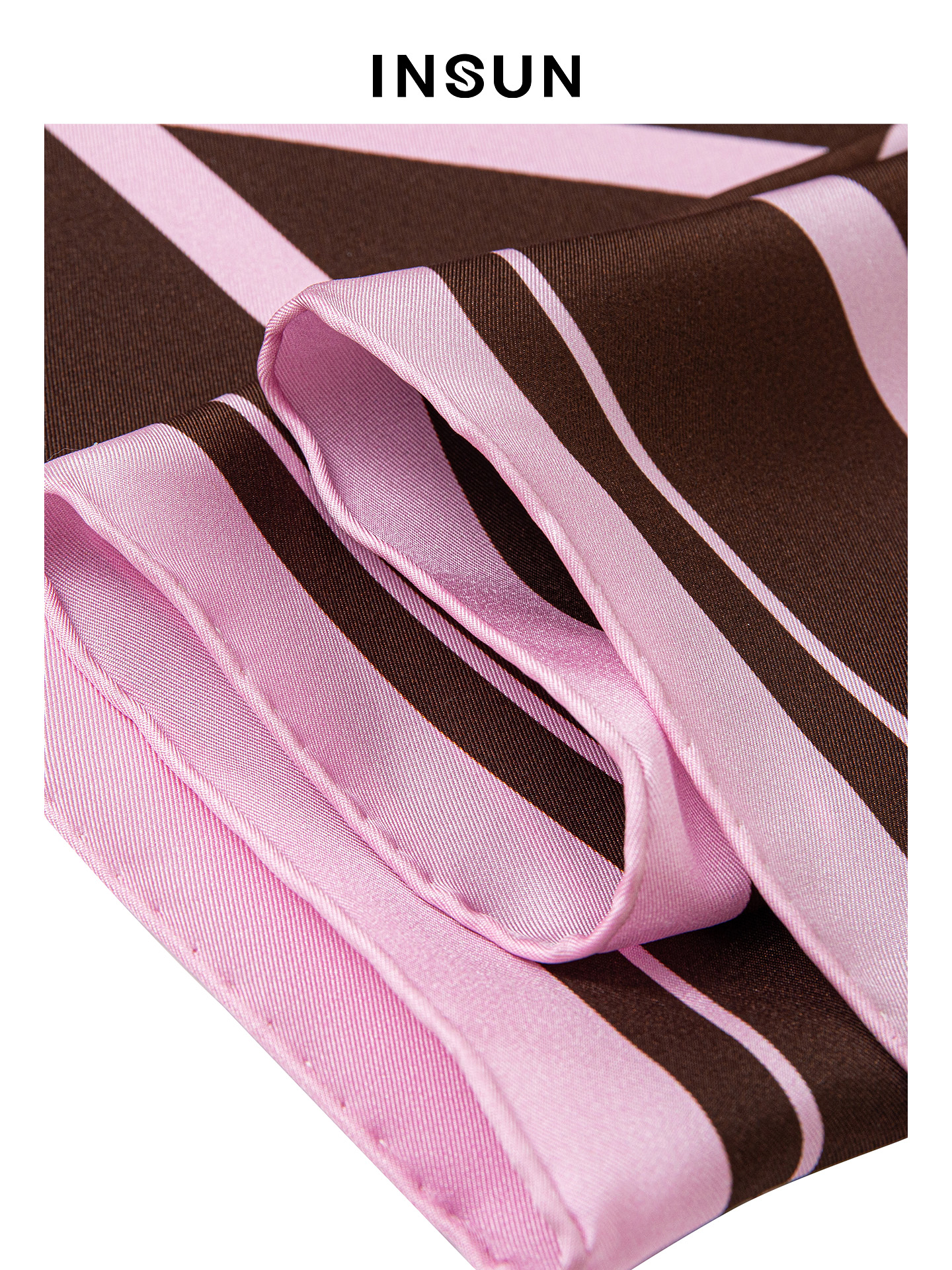 INSUN恩裳2026春季双面印花几何桑蚕丝丝巾9C36190010