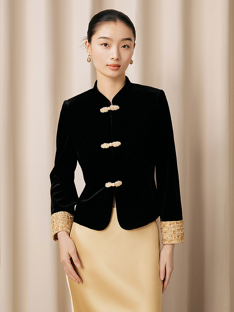 【东方雅韵】Song of Song歌中歌2026春新款黑金丝绒拼接盘扣外套5C36110510
