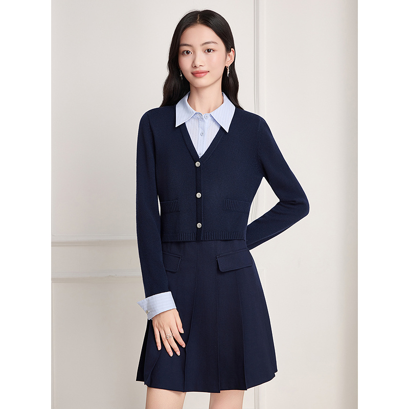 Goodland美地2025冬季新款连衣裙LC35505400