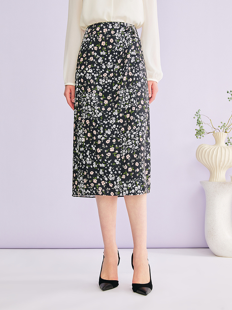 YINER音儿专选2026夏季新款时尚优雅碎花印花捏褶显瘦A字半身裙8C66250006