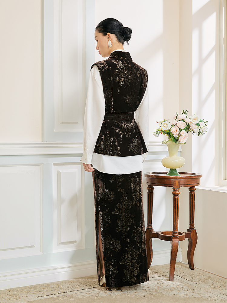 Song of Song歌中歌2026春季新品丝绒烫金马甲5C36101130