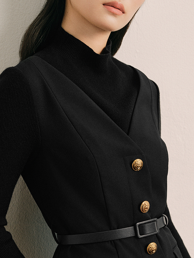 OBBLIGATO奥丽嘉朵2025春季金标黑色假两件设计修身时尚单上衣1C35170100