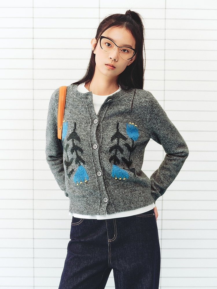 ToyzY2026春季新款花朵提花羊毛针织衫ZC36106690