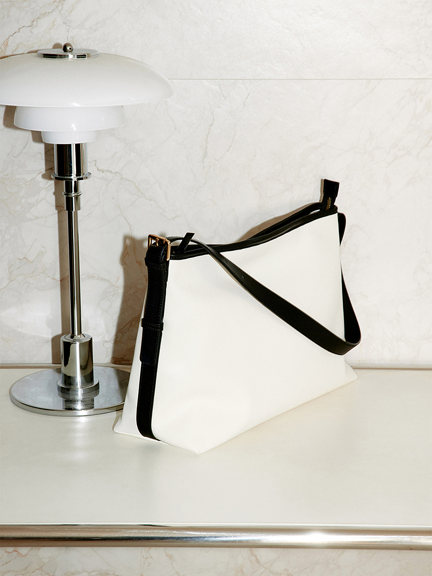 COVERINS2026夏新款白色牛皮革单肩包手拎包CC36291020