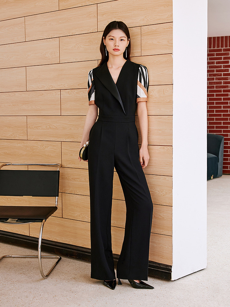 OBBLIGATO奥丽嘉朵2025夏季V领条纹拼接显瘦连体服1C35202120