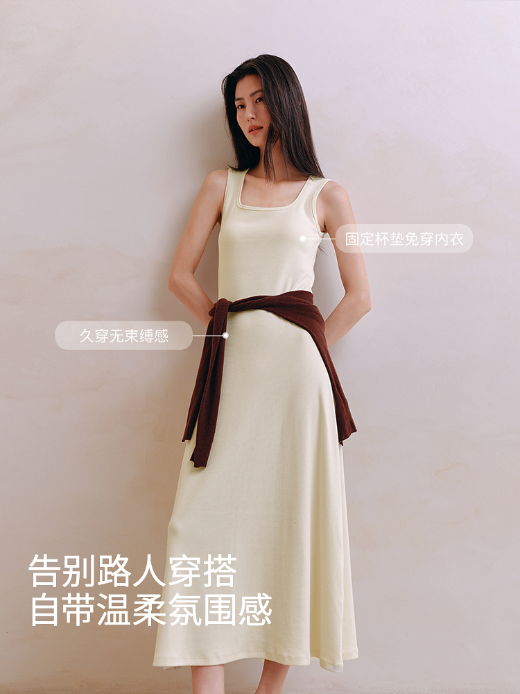 醋酸羊毛德绒磨毛带杯连衣裙8J35327140