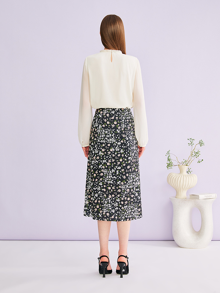 YINER音儿专选2026夏季新款时尚优雅碎花印花捏褶显瘦A字半身裙8C66250006