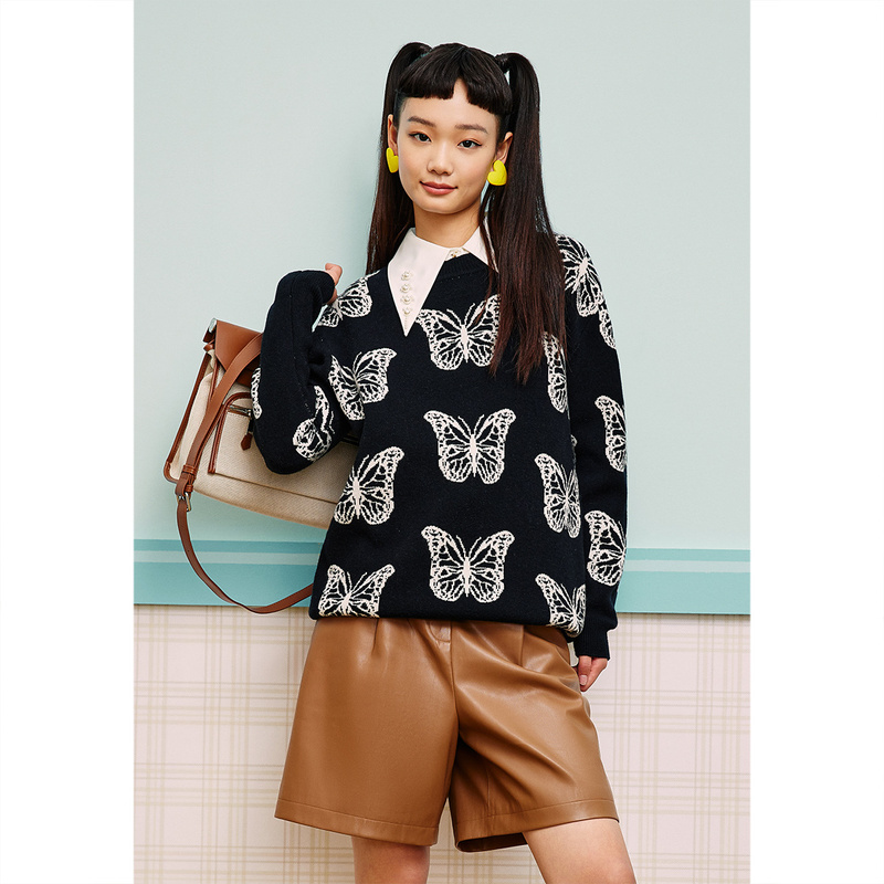 【一口价】PSALTER诗篇 宽松圆领羊毛减龄蝴蝶提花毛针织衫6J53106320