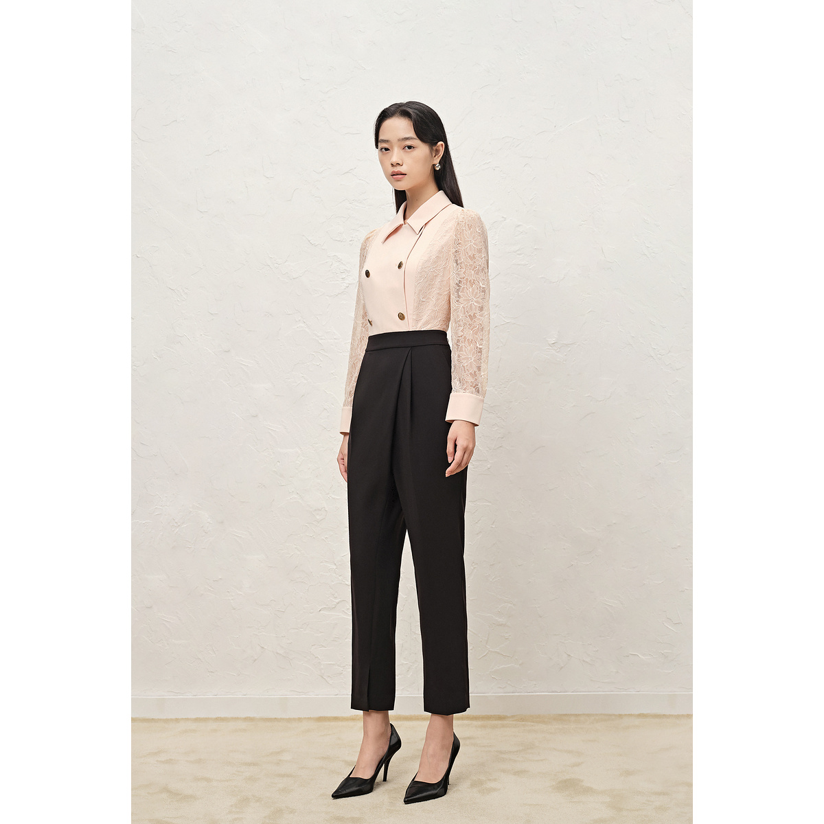 【特批款】OBBLIGATO奥丽嘉朵2022秋季杏色蕾丝镂空袖高腰显瘦连体服1C62320520