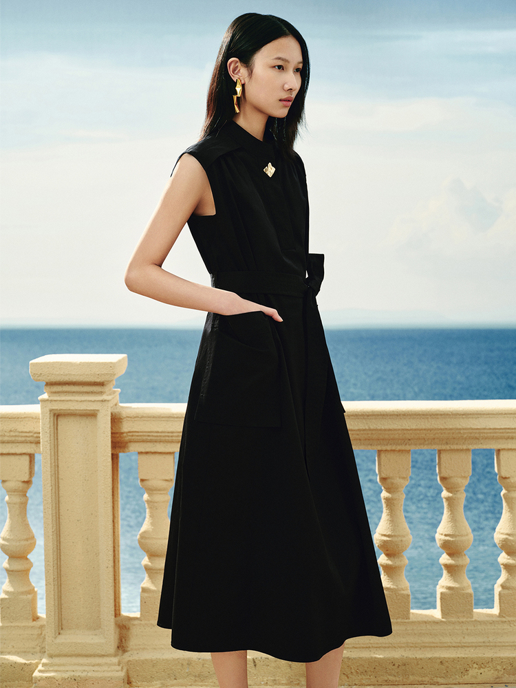 INSUN恩裳专选2024夏季棉质黑色立领休闲无袖连衣裙9C64205210