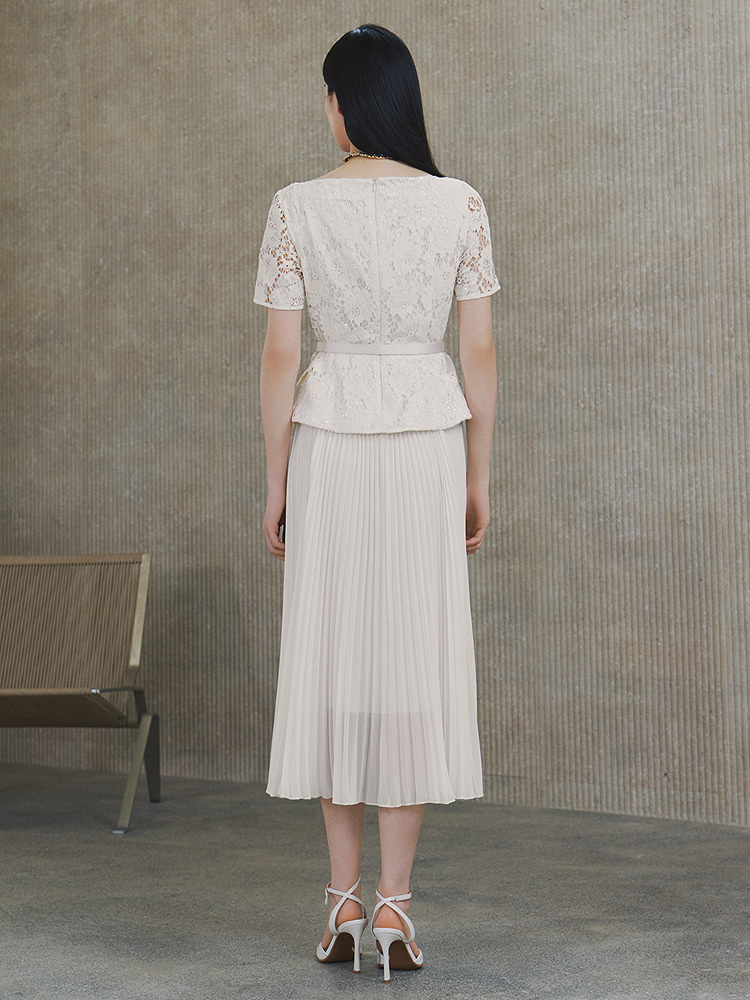 OBBLIGATO奥丽嘉朵2026夏季新款蕾丝拼接收腰气质百褶连衣裙1C66205400