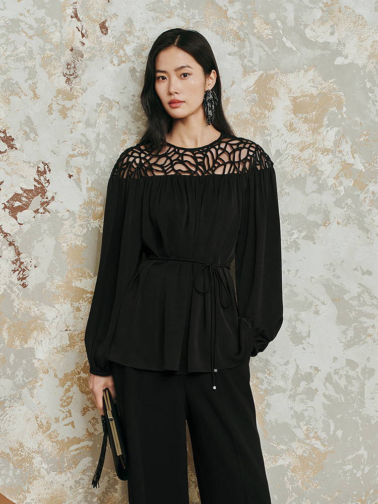 OBBLIGATO奥丽嘉朵2026秋季新款哑光黑色醋酸藤蔓镂空钉珠衬衫1C36330100