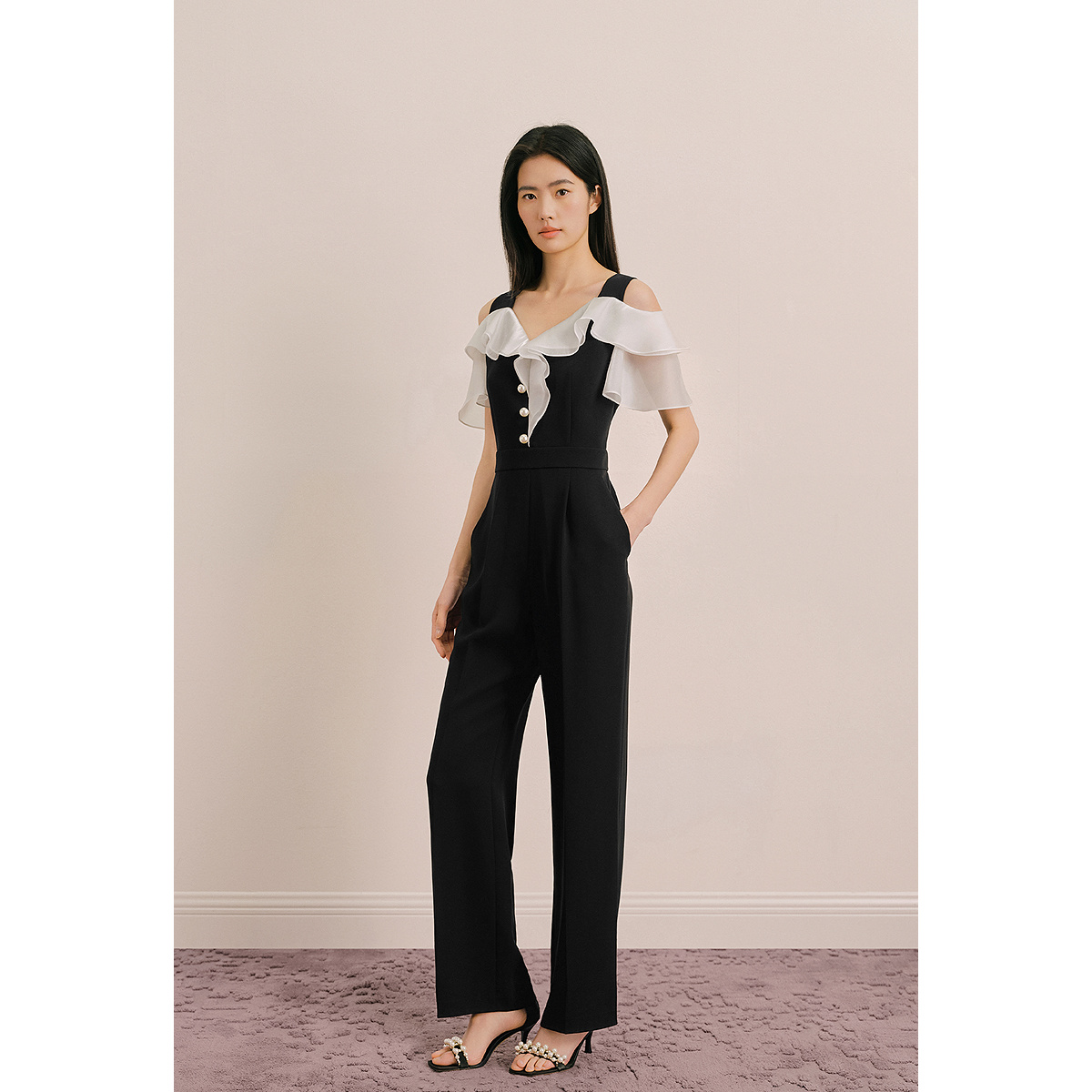 OBBLIGATO奥丽嘉朵2025夏季新品吊带荷叶边撞色拼接连体服1C65202020