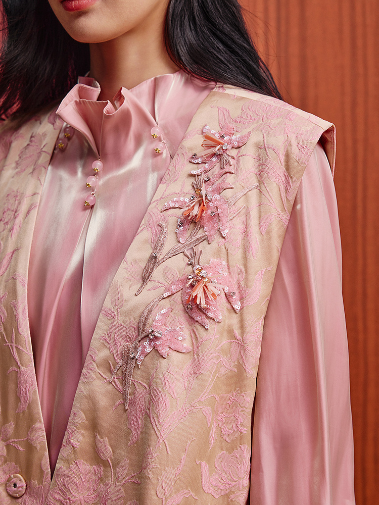 OBBLIGATO奥丽嘉朵2026春新款进口提花立体刺绣手工钉珠马甲棉袄1C36101530