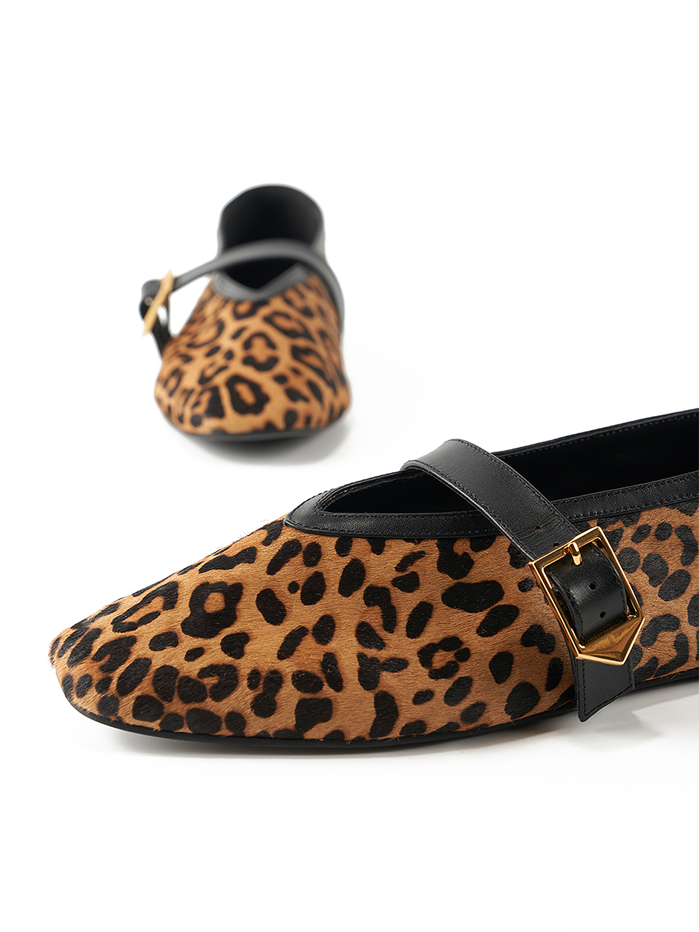 COVERINS2026新款豹纹马毛真皮平底单鞋女芭蕾舞鞋CC36192020